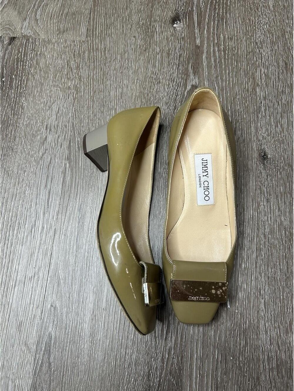 Auth Jimmy Choo Olive Patent Heel Pumps With Buckle Accent Size 34.5EU, 4.5US